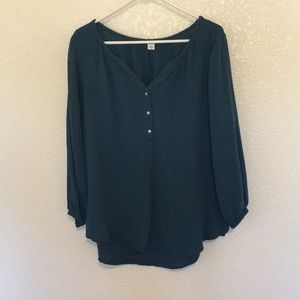 Old Navy blue blouse